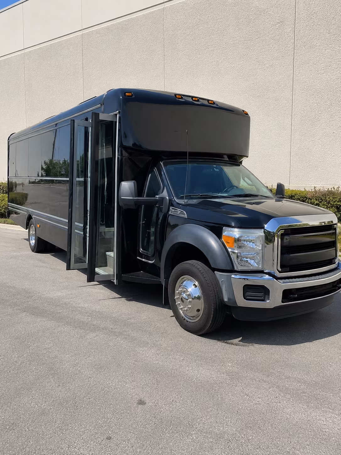 Alpharetta Party Bus Rental