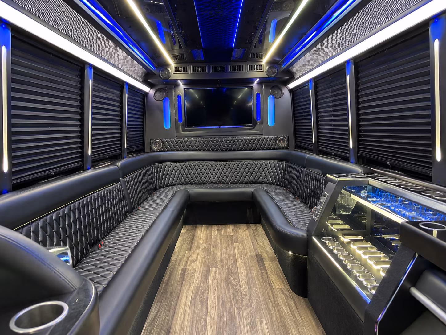 Brookhaven Birthday, Sweet 16, & Quinceañera Party Bus Rentals