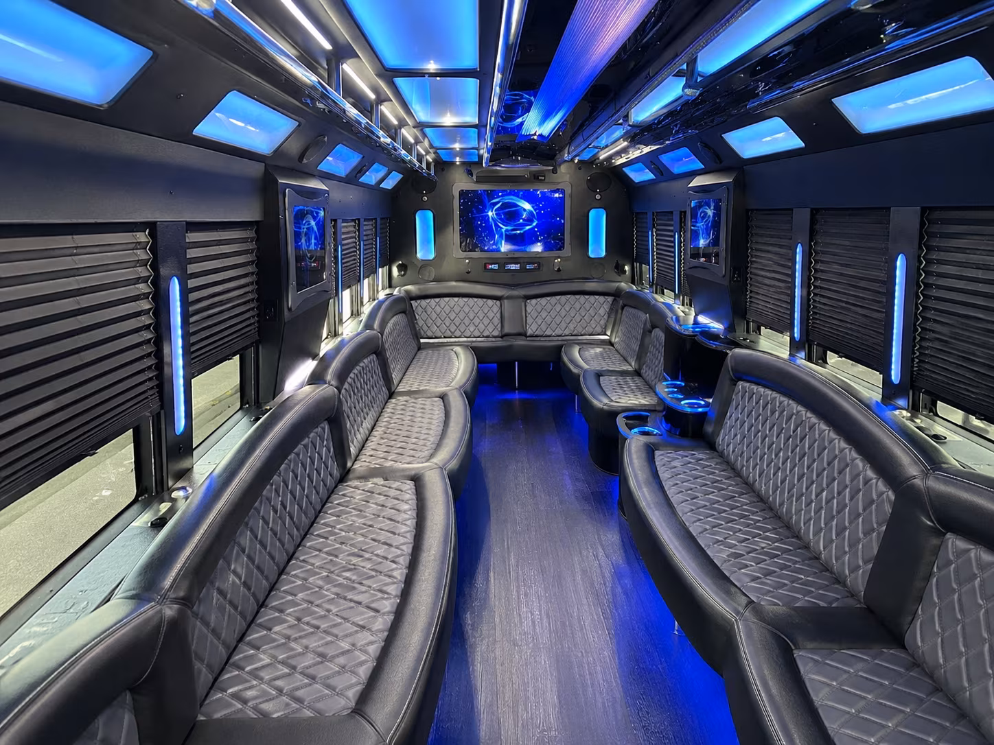 Brookhaven Winery Tour & Pub Crawl Transportation