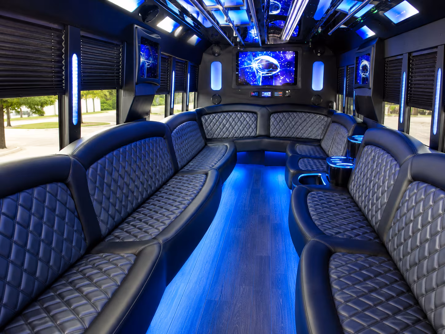 Smyrna Birthday, Sweet 16, & Quinceañera Party Bus Rentals