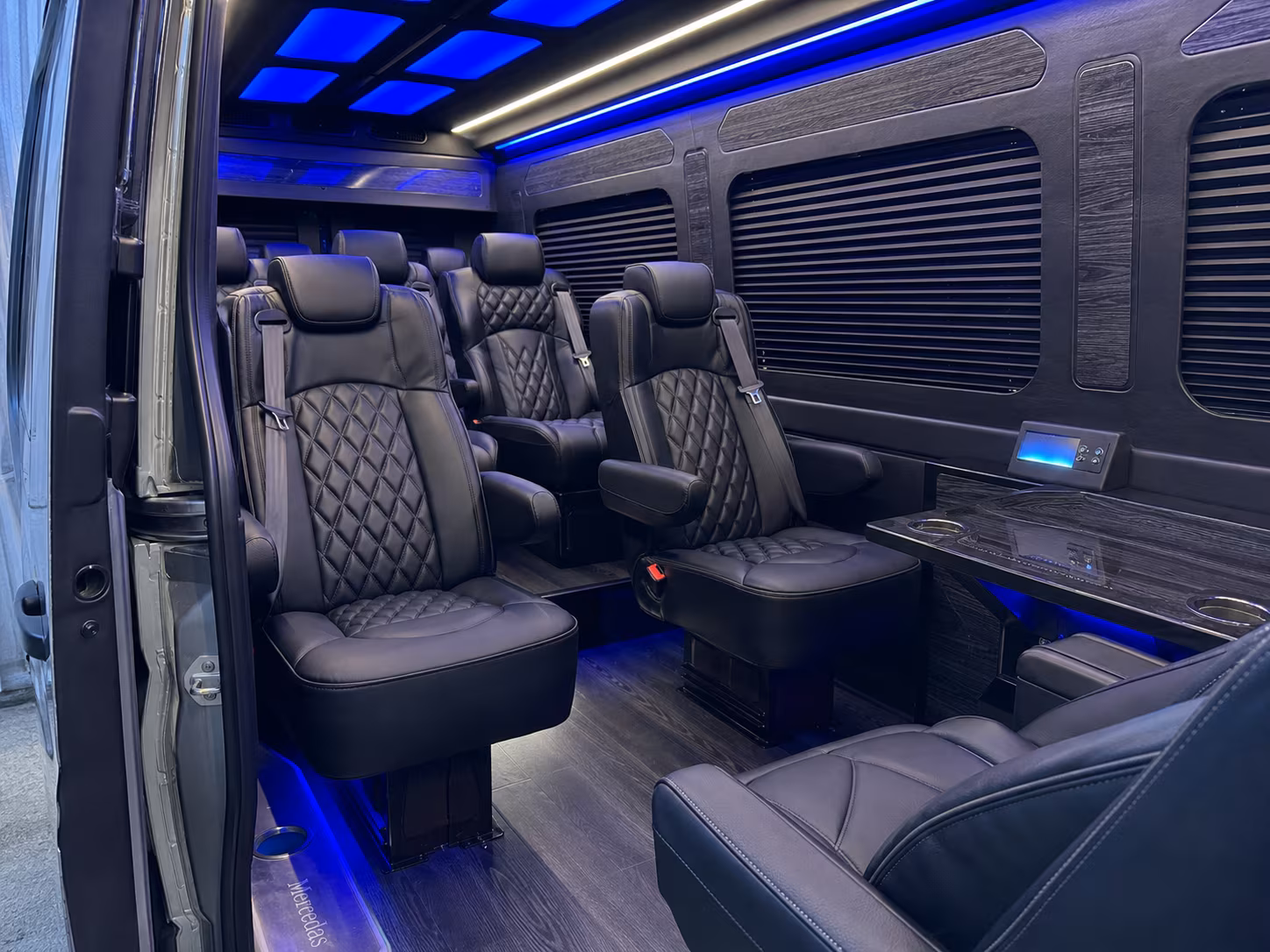Smyrna School Event & Field Trip Transportation