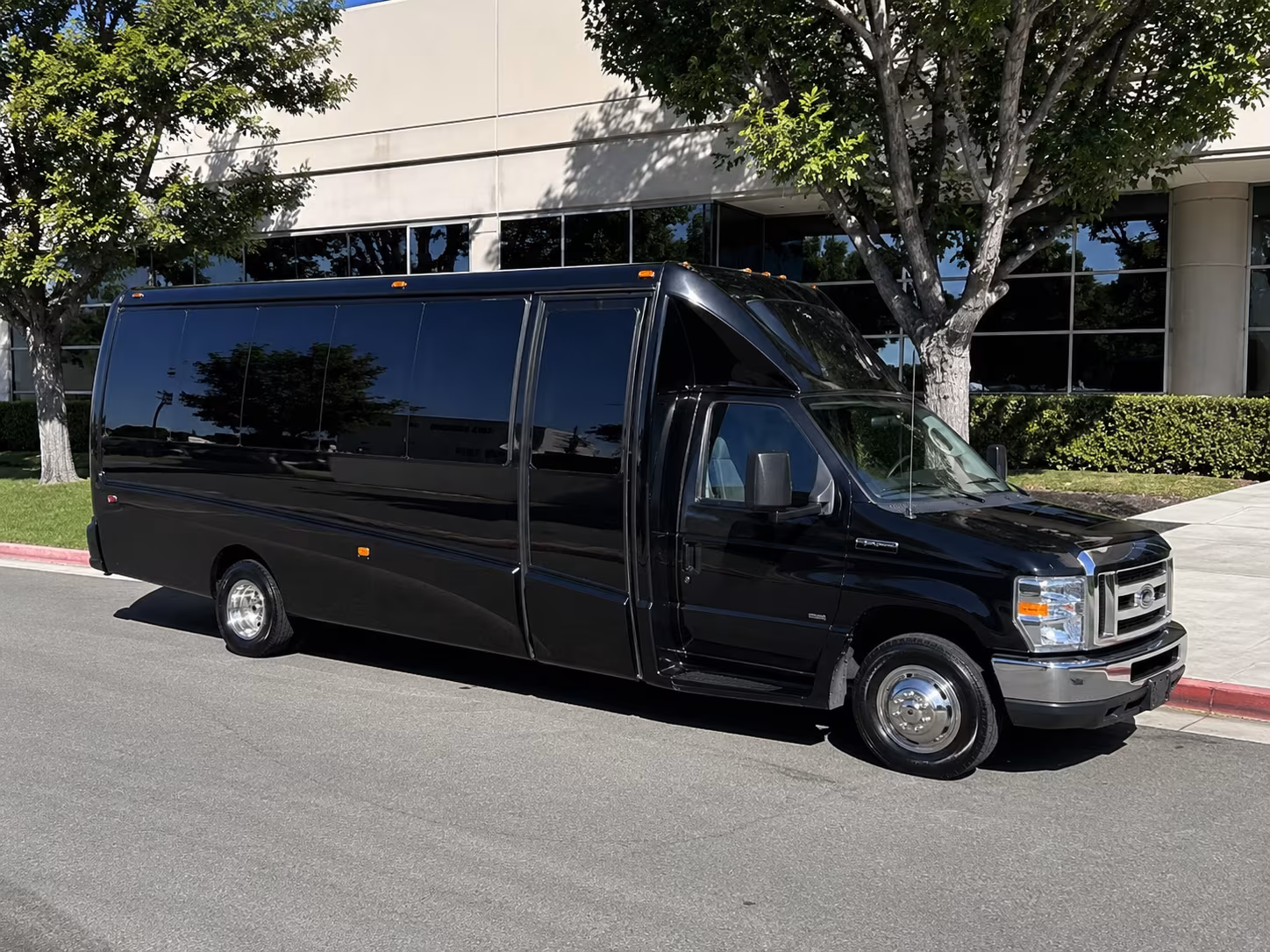 South Fulton Concert & Music Festival Transportation party bus exterior